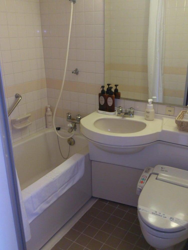 Tokyo Dai-Ichi Hotel Matsuyama Matsuyama  Ngoại thất bức ảnh